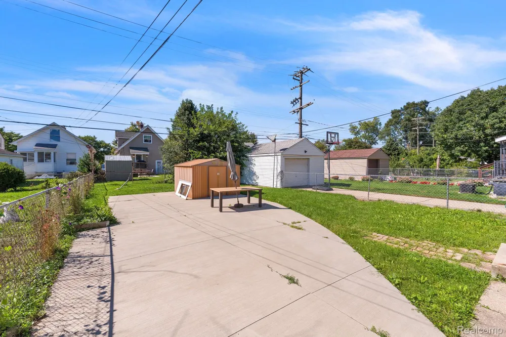 4873 Curtis Street Dearborn City, MI 48126