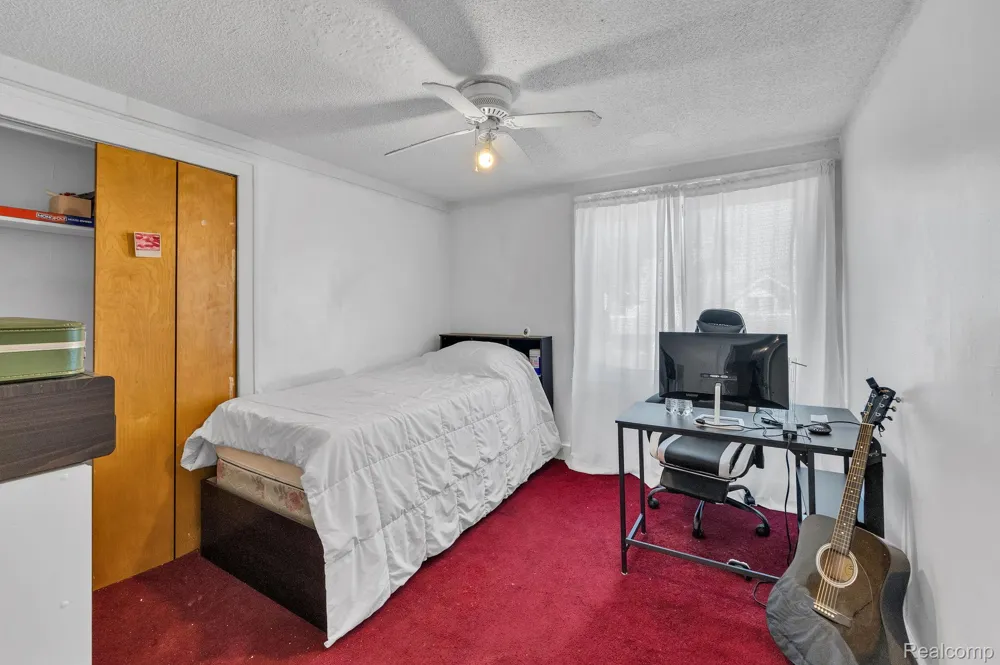 4873 Curtis Street Dearborn City, MI 48126