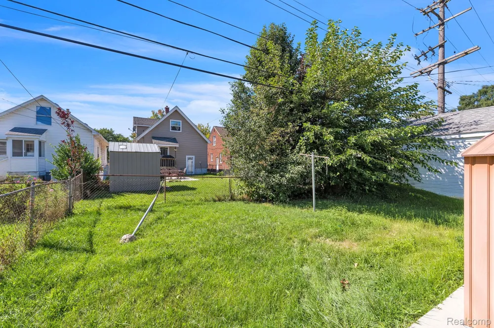 4873 Curtis Street Dearborn City, MI 48126