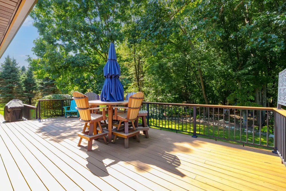 48884 Hickory Lane Antwerp Township, MI 49071