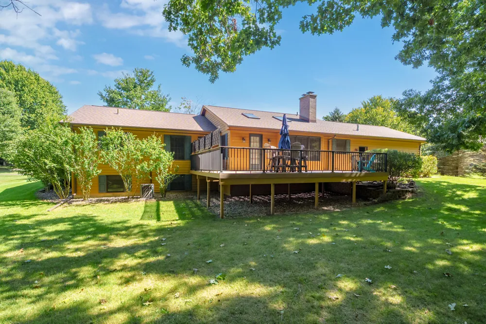 48884 Hickory Lane Antwerp Township, MI 49071