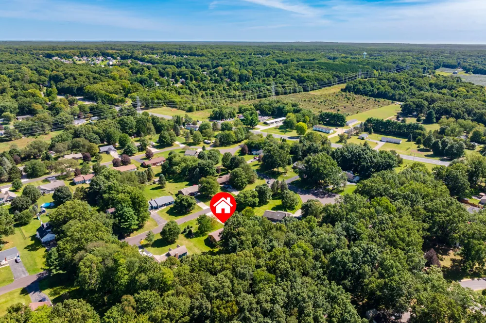 48884 Hickory Lane Antwerp Township, MI 49071