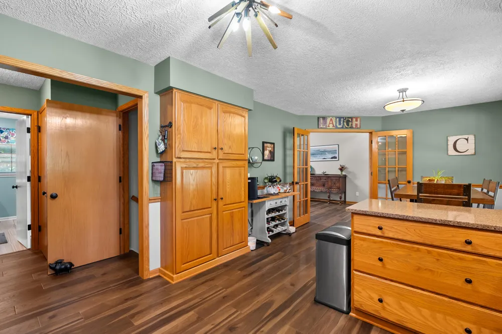 48884 Hickory Lane Antwerp Township, MI 49071