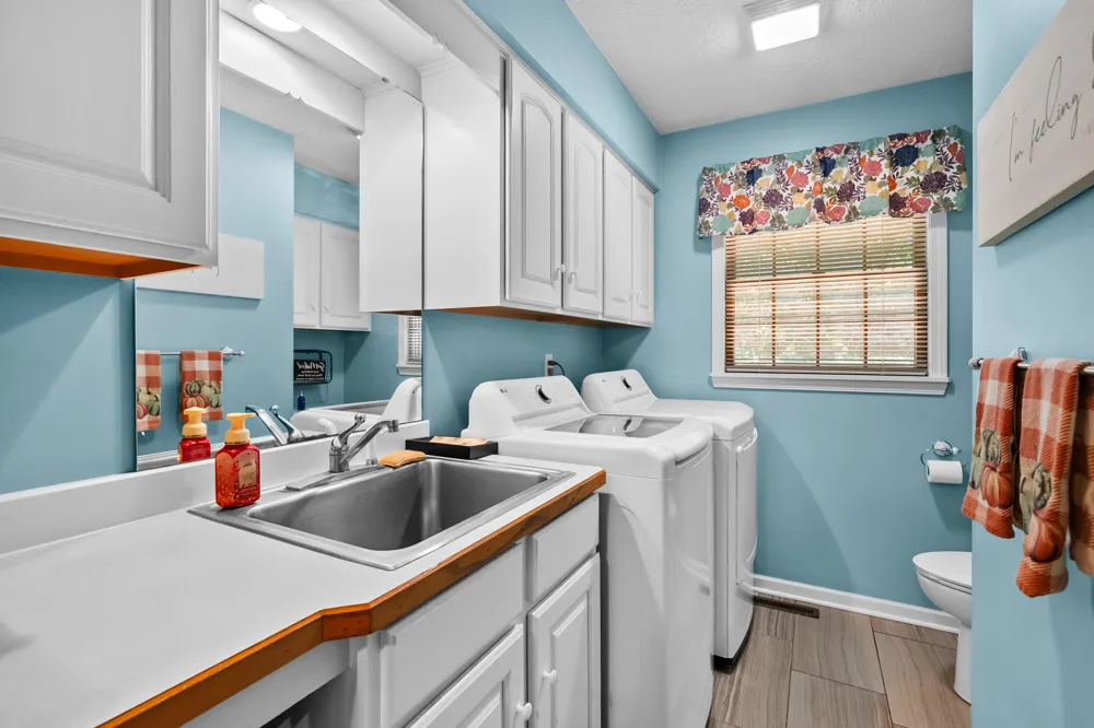 48884 Hickory Lane Antwerp Township, MI 49071