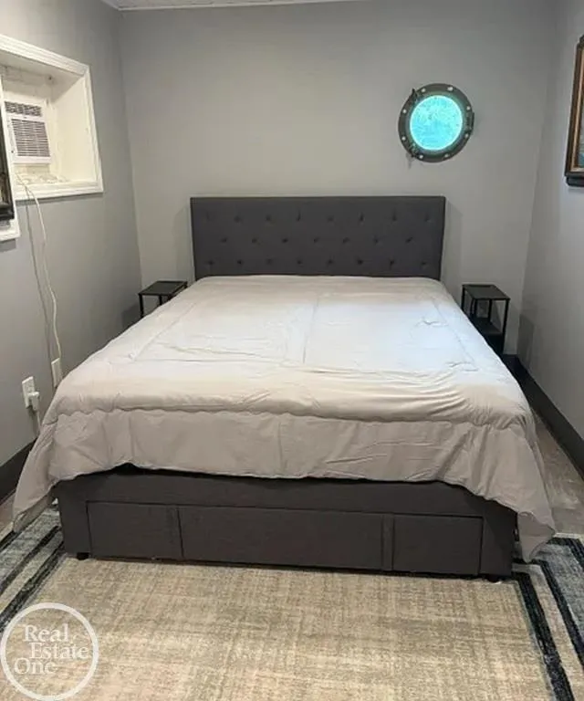 3295 Beach Road Port Huron City, MI 48060