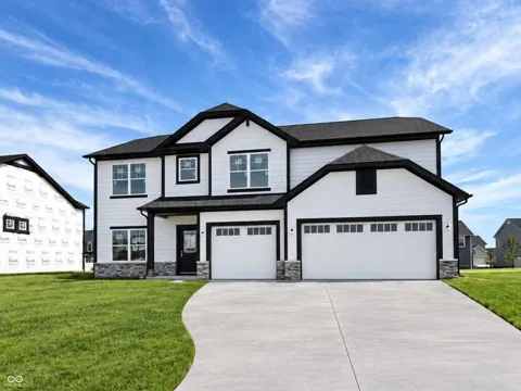 19703 Hillyer Lane