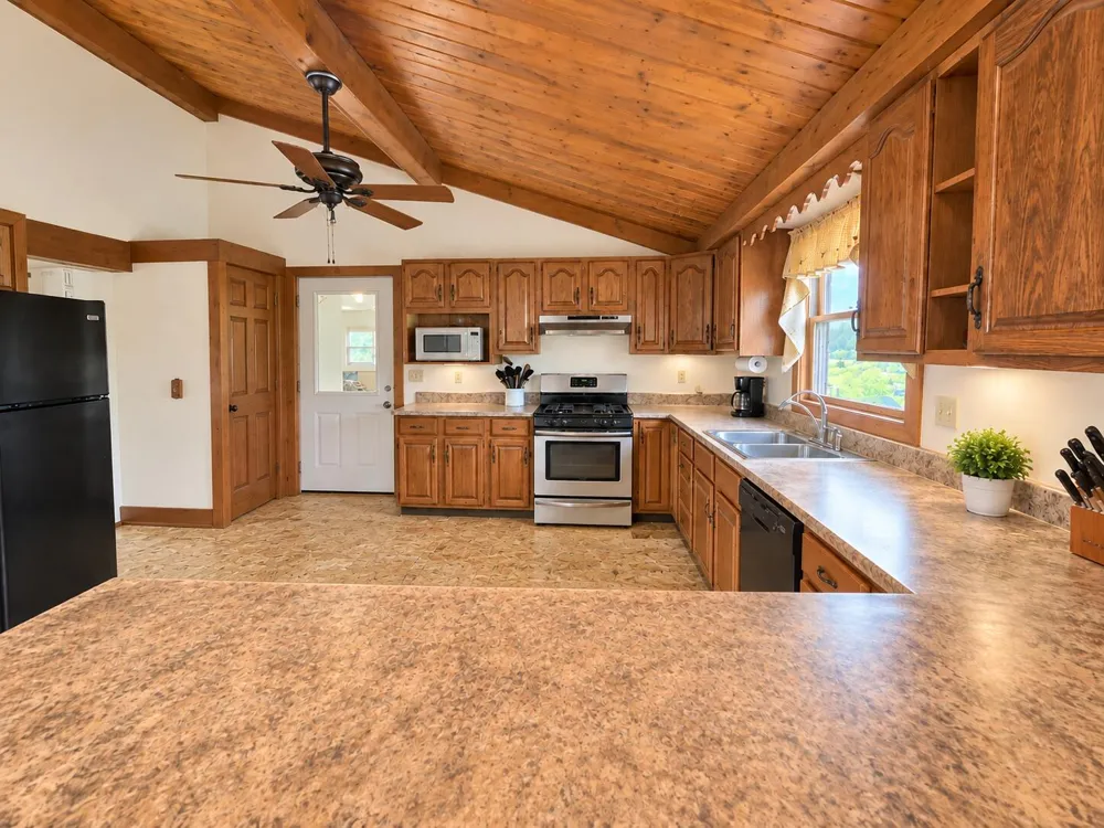 502 Jackson Street Cement City, MI 49233