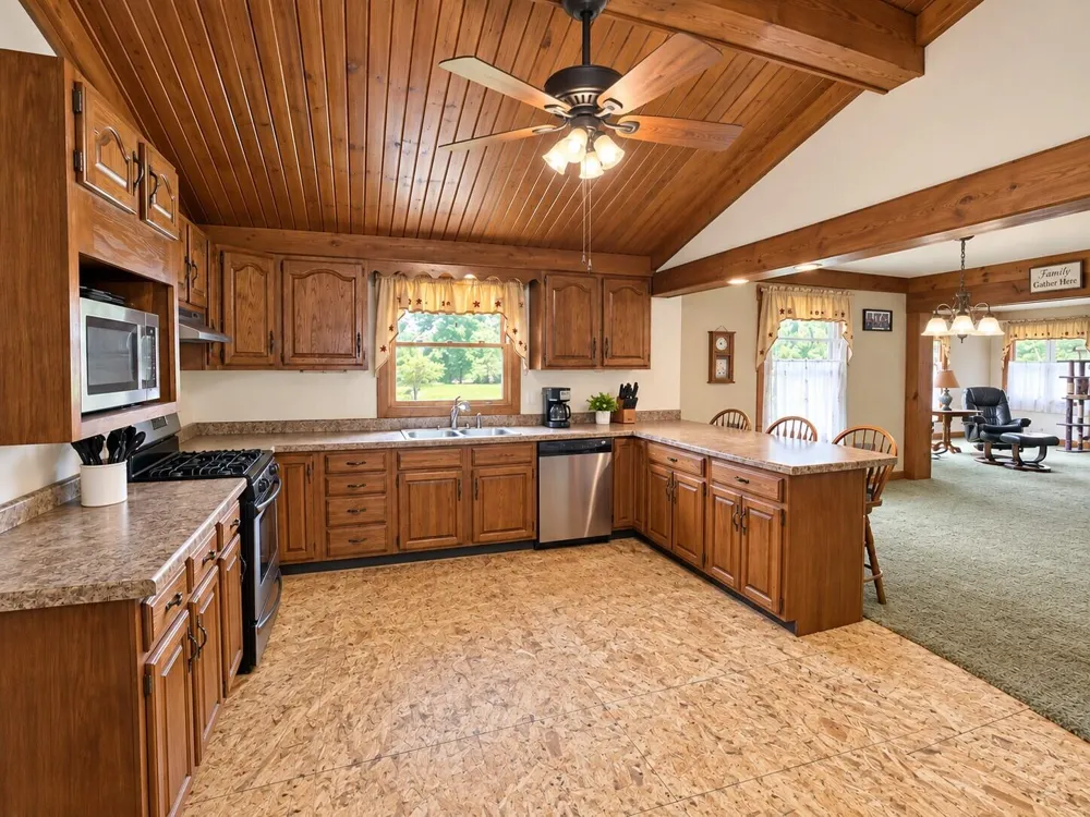 502 Jackson Street Cement City, MI 49233