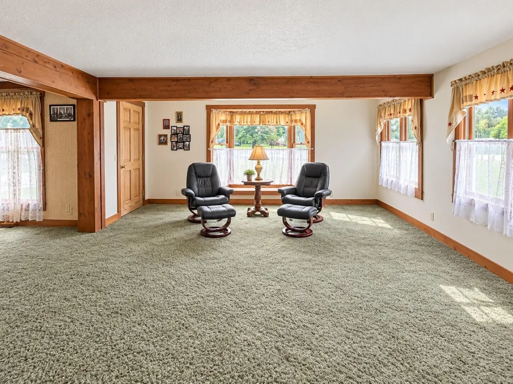 502 Jackson Street Cement City, MI 49233