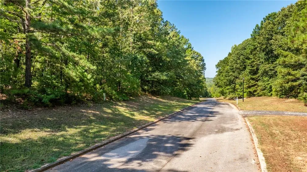 205 Long Cove Drive LaGrange, GA 30240
