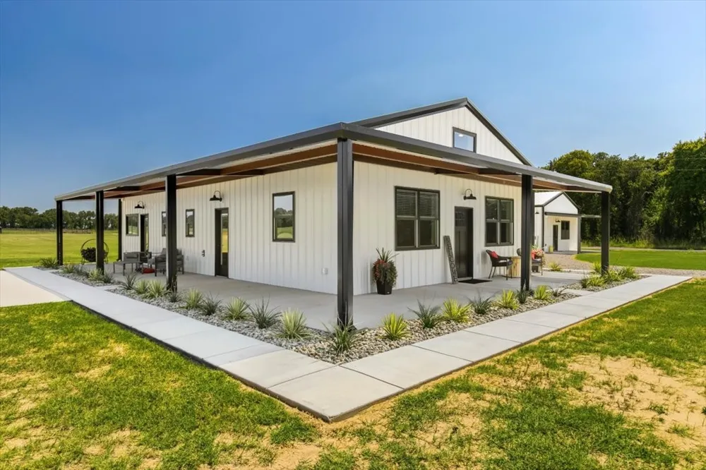 5380 Temple Hall Highway Granbury, TX 76049