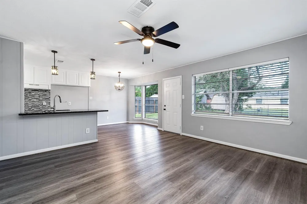3713 Wilshire Drive Alvin, TX 77511