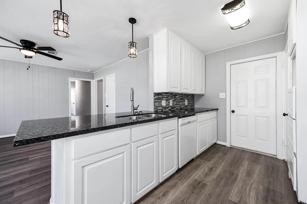 3713 Wilshire Drive Alvin, TX 77511