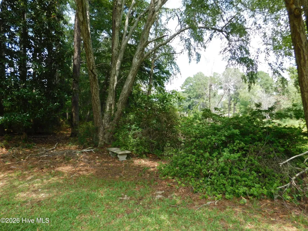 1603 Lake Drive Laurinburg, NC 28352