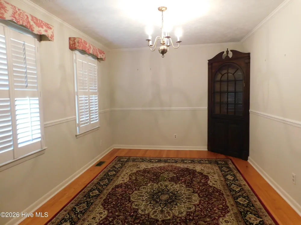 1603 Lake Drive Laurinburg, NC 28352