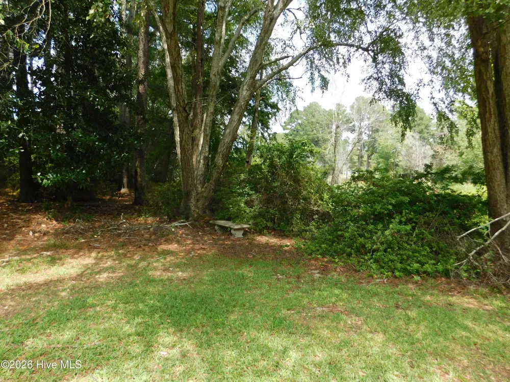 1603 Lake Drive Laurinburg, NC 28352