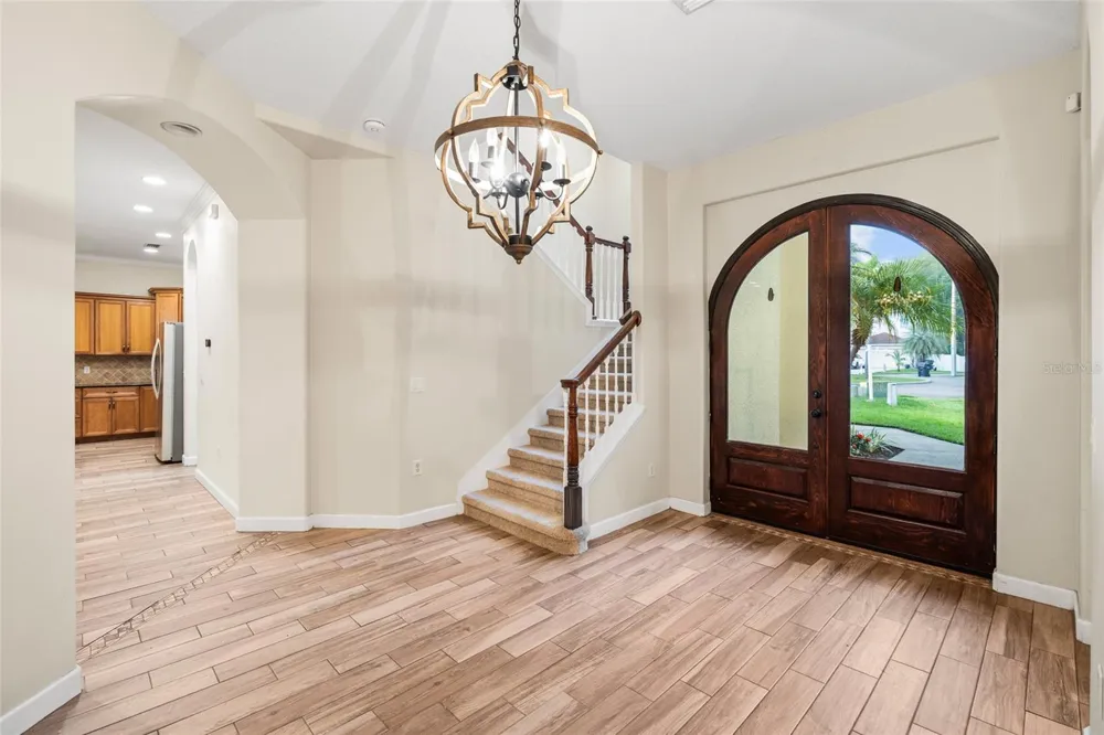4117 WOODACRE LANE Tampa, FL 33624