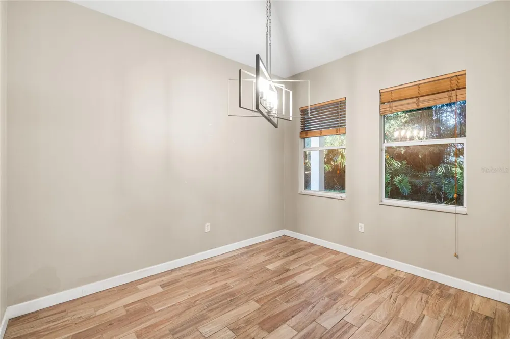 4117 WOODACRE LANE Tampa, FL 33624