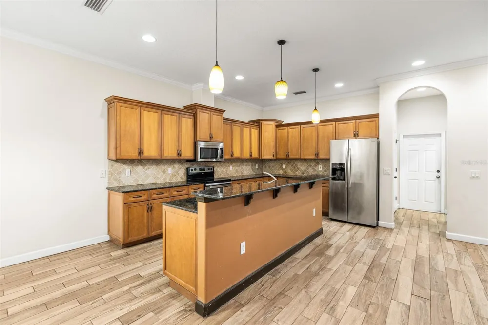 4117 WOODACRE LANE Tampa, FL 33624
