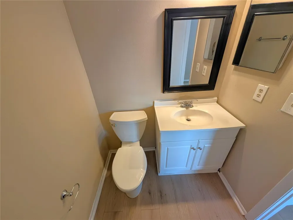 3441 OAK TRAIL COURT Tampa, FL 33614