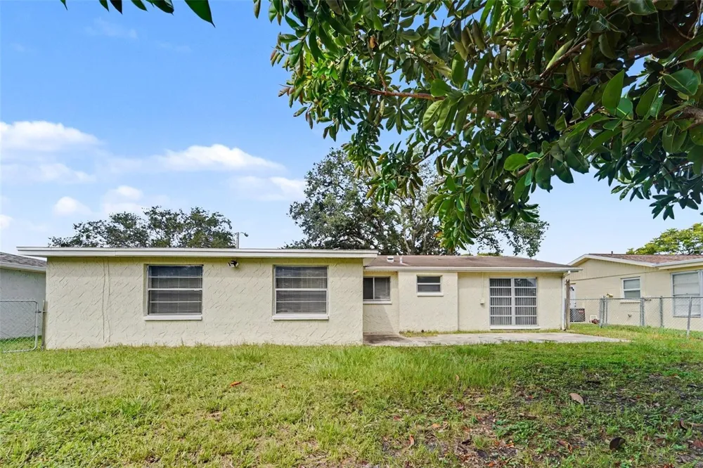 10036 GLEN MOOR LANE Port Richey, FL 34668