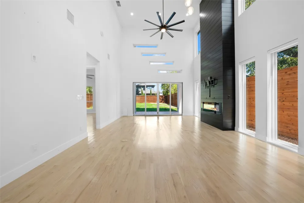 4811 W University Boulevard Dallas, TX 75209