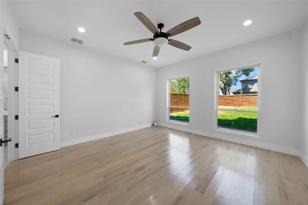 4811 W University Boulevard Dallas, TX 75209
