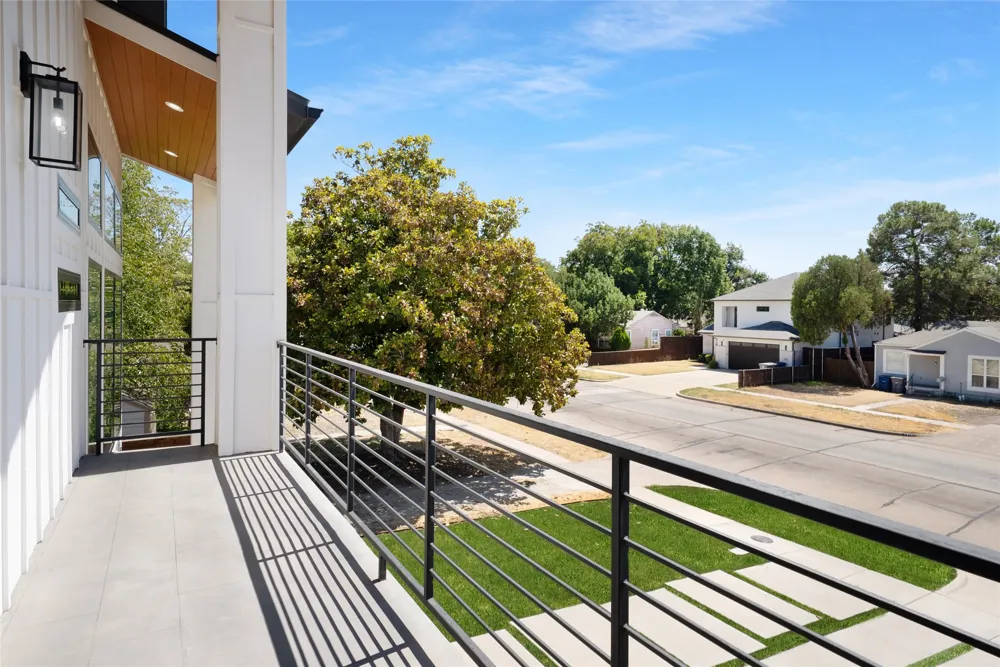 4811 W University Boulevard Dallas, TX 75209