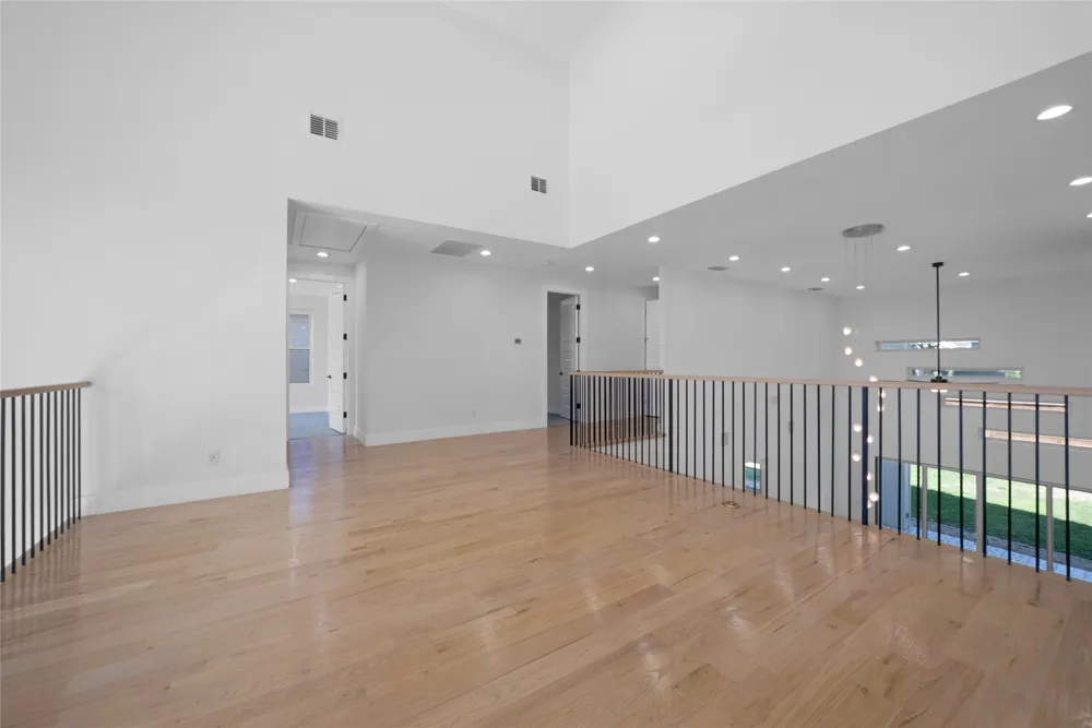 4811 W University Boulevard Dallas, TX 75209