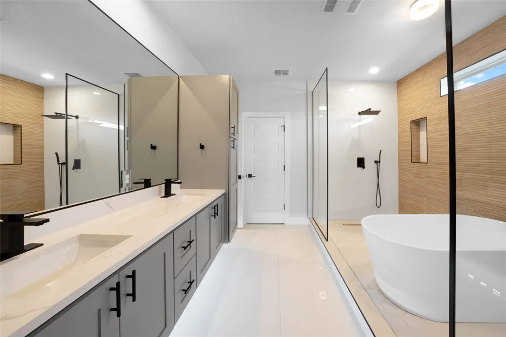 4811 W University Boulevard Dallas, TX 75209