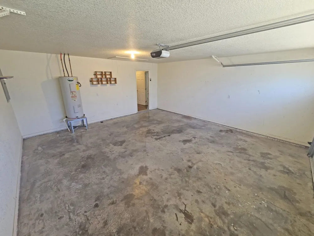 6204 Kelly Drive Granbury, TX 76048