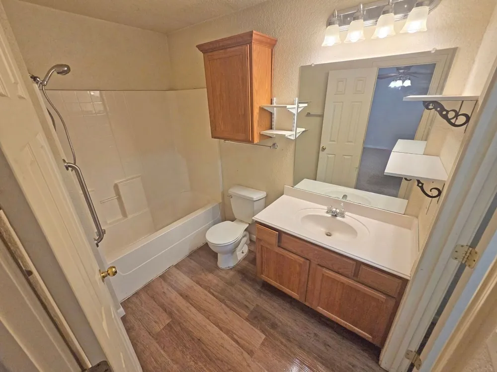 6204 Kelly Drive Granbury, TX 76048