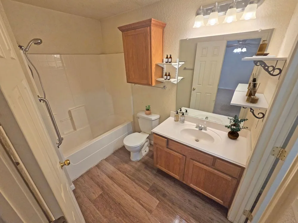 6204 Kelly Drive Granbury, TX 76048