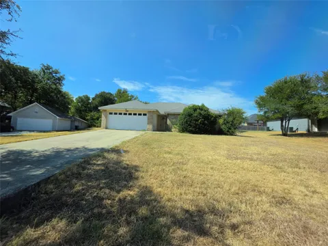 6204 Kelly Drive