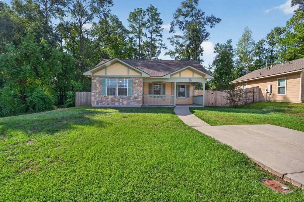 1122 Cedar Creek Drive Conroe, TX 77301