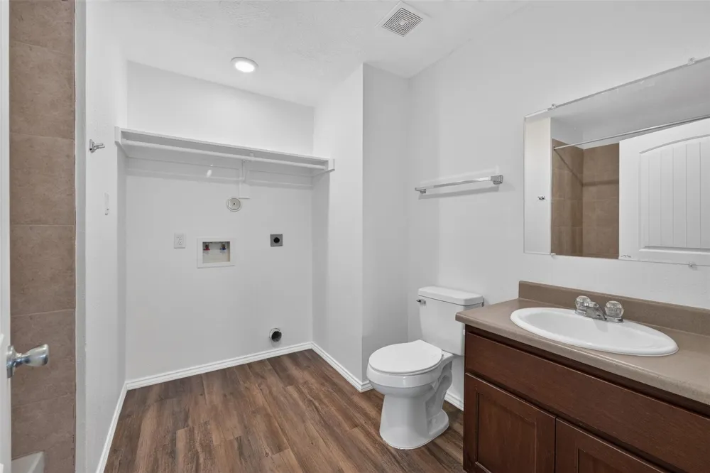 1122 Cedar Creek Drive Conroe, TX 77301