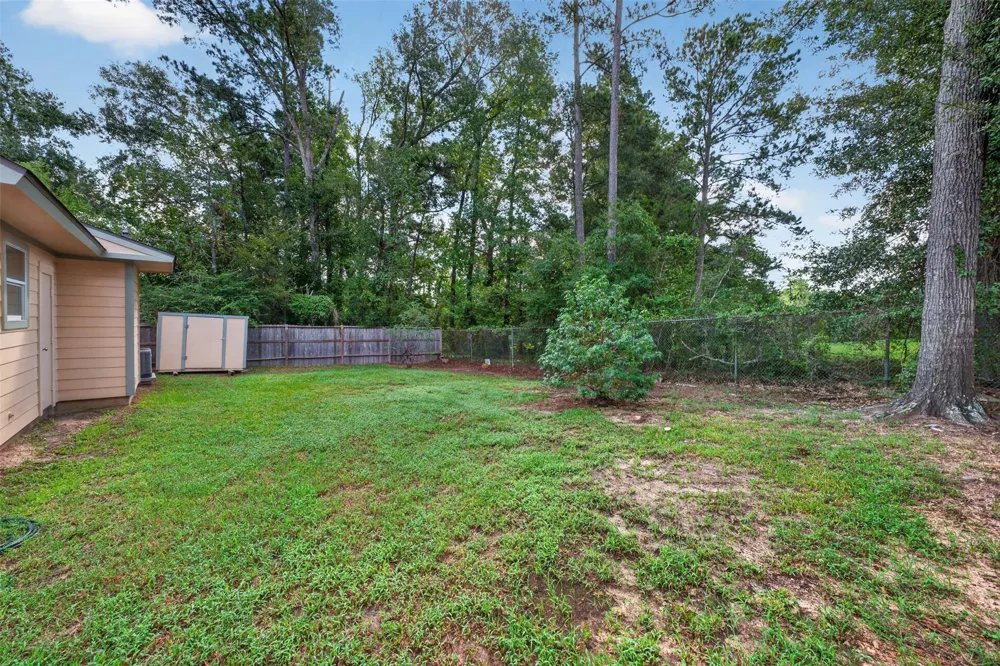 1122 Cedar Creek Drive Conroe, TX 77301