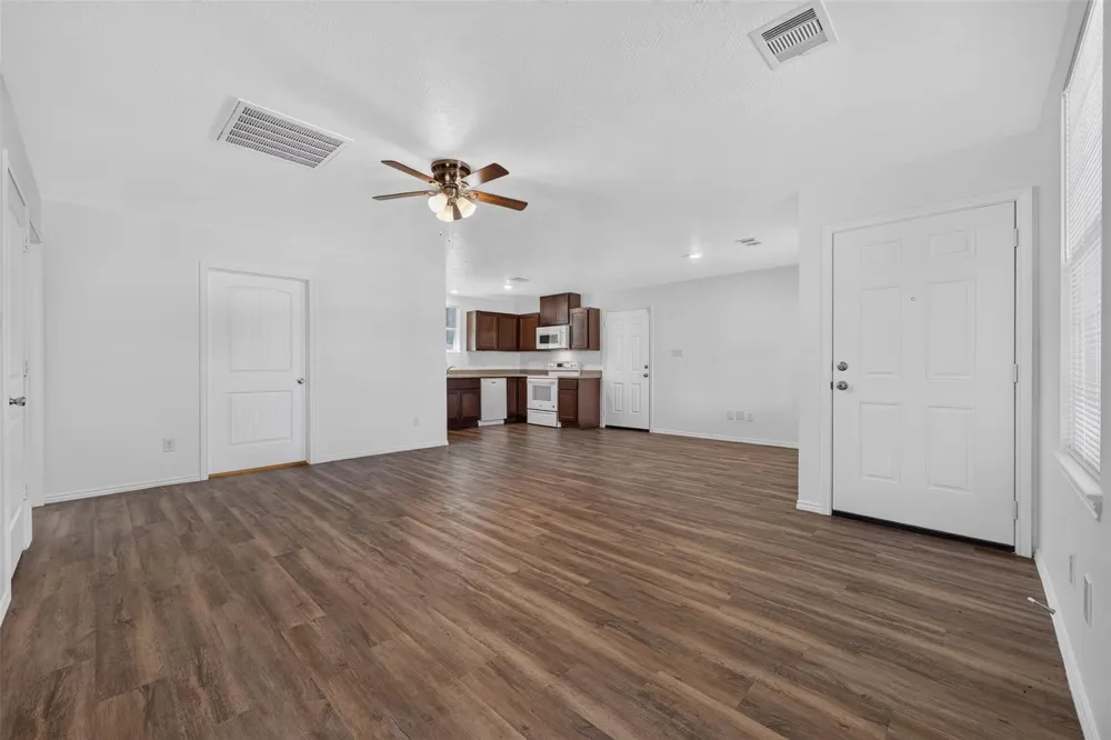 1122 Cedar Creek Drive Conroe, TX 77301