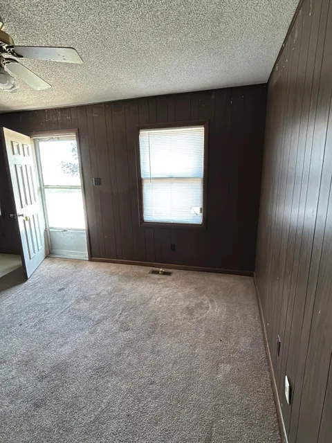 3809 Nassau Cir #6B