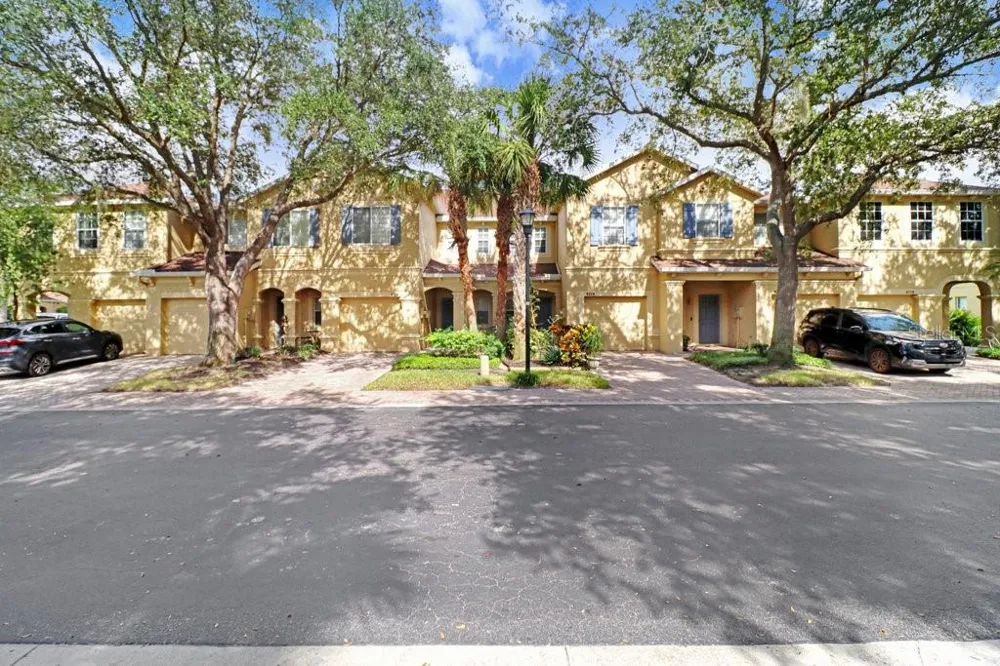 9228 STONE RIVER PLACE Riverview, FL 33578