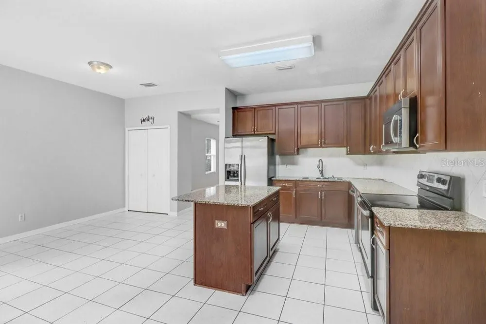 9228 STONE RIVER PLACE Riverview, FL 33578