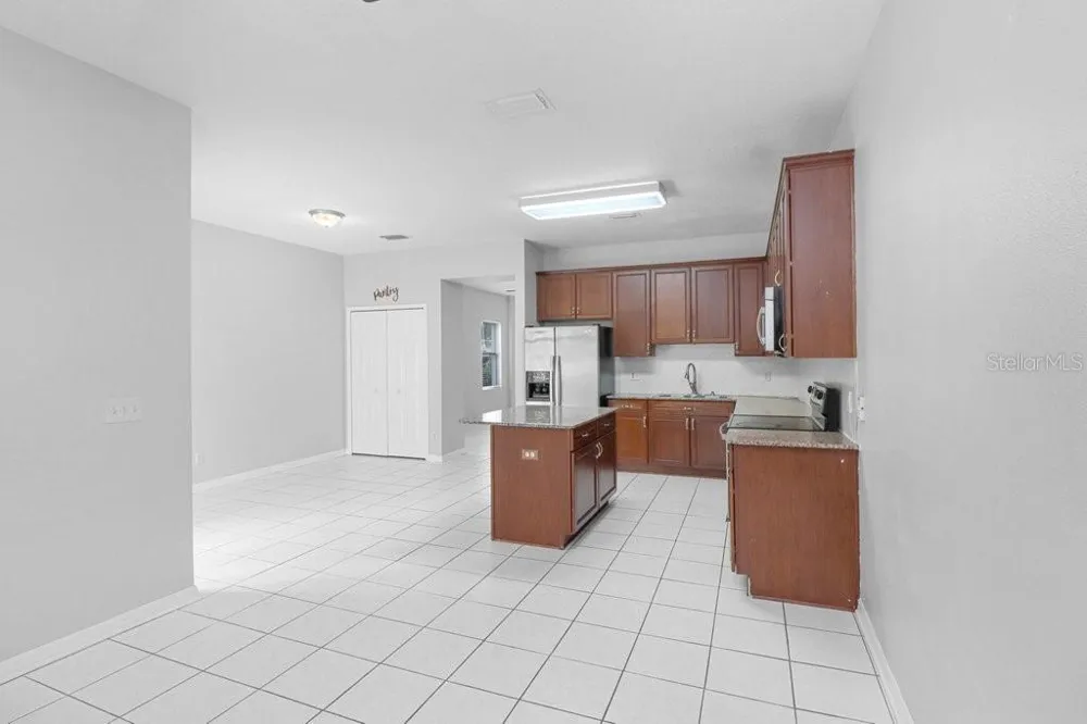 9228 STONE RIVER PLACE Riverview, FL 33578