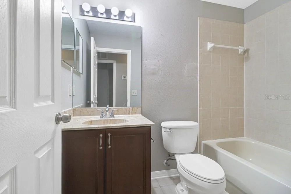 9228 STONE RIVER PLACE Riverview, FL 33578