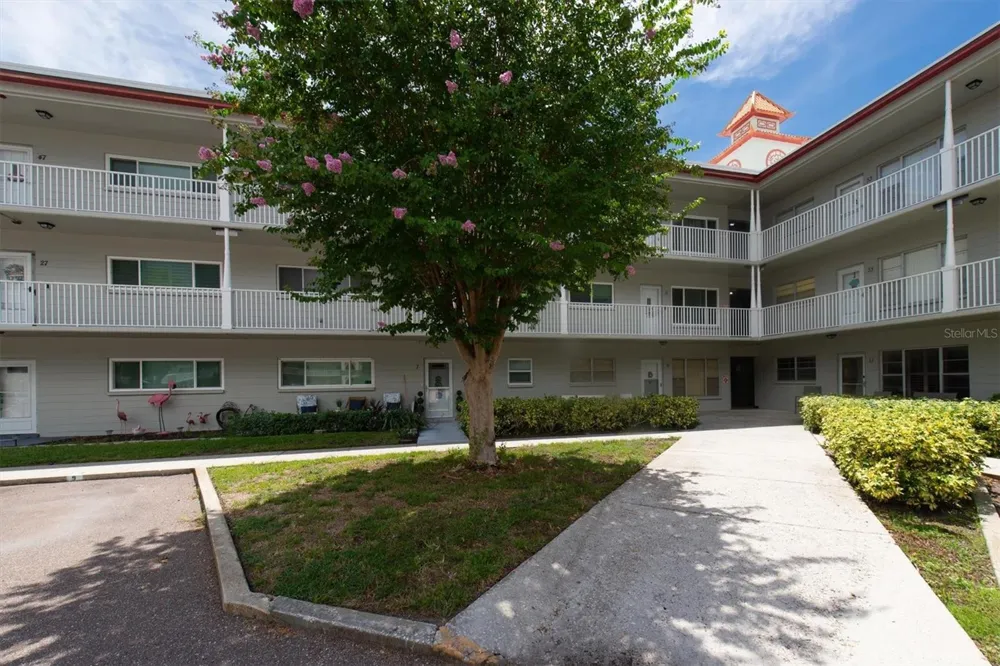2261 SWEDISH DRIVE #51 Clearwater, FL 33763