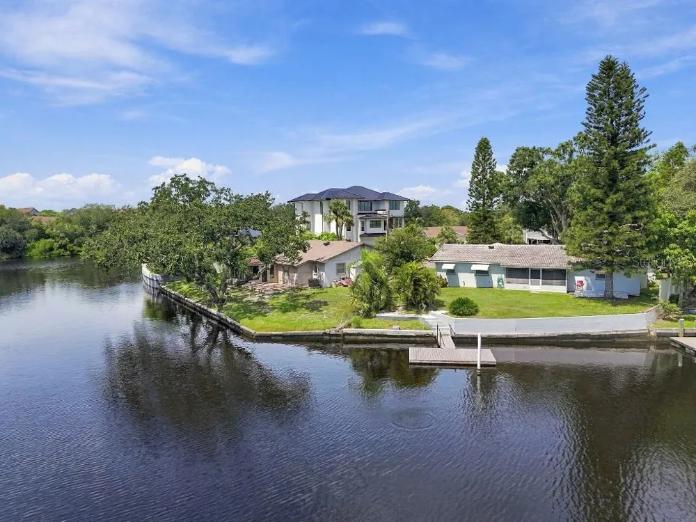 10744 DRUMMOND ROAD Tampa, FL 33615