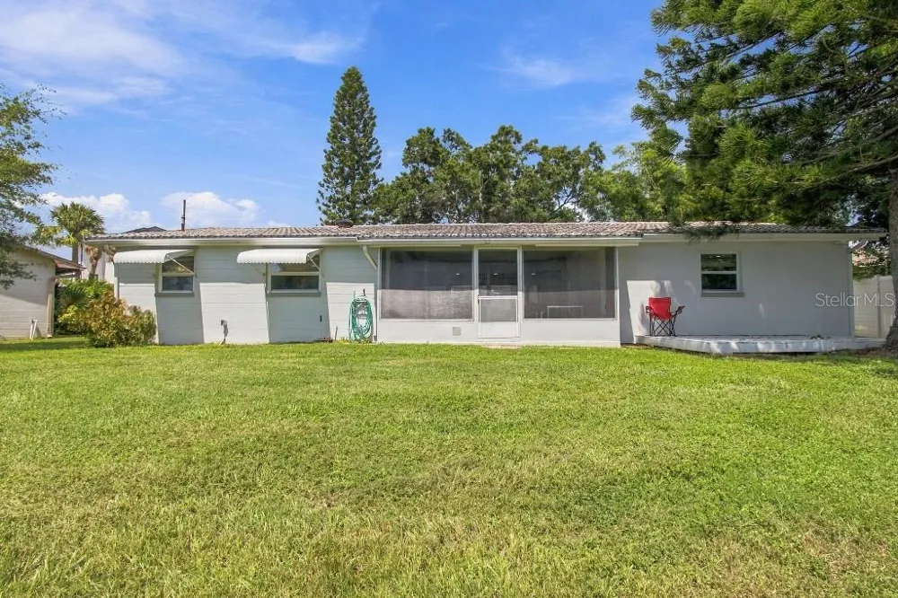 10744 DRUMMOND ROAD Tampa, FL 33615