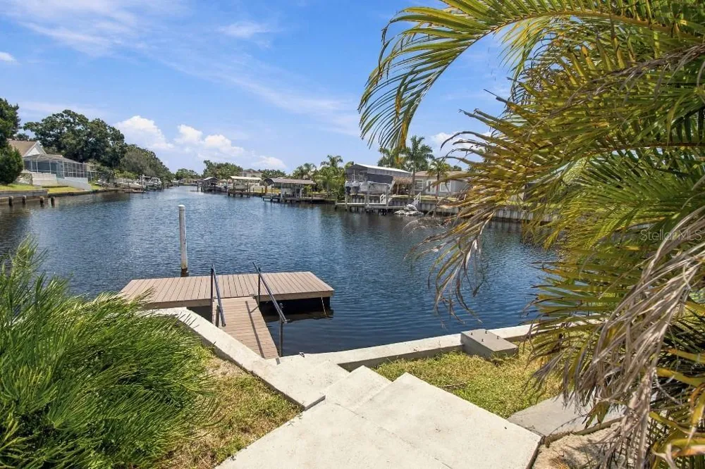 10744 DRUMMOND ROAD Tampa, FL 33615