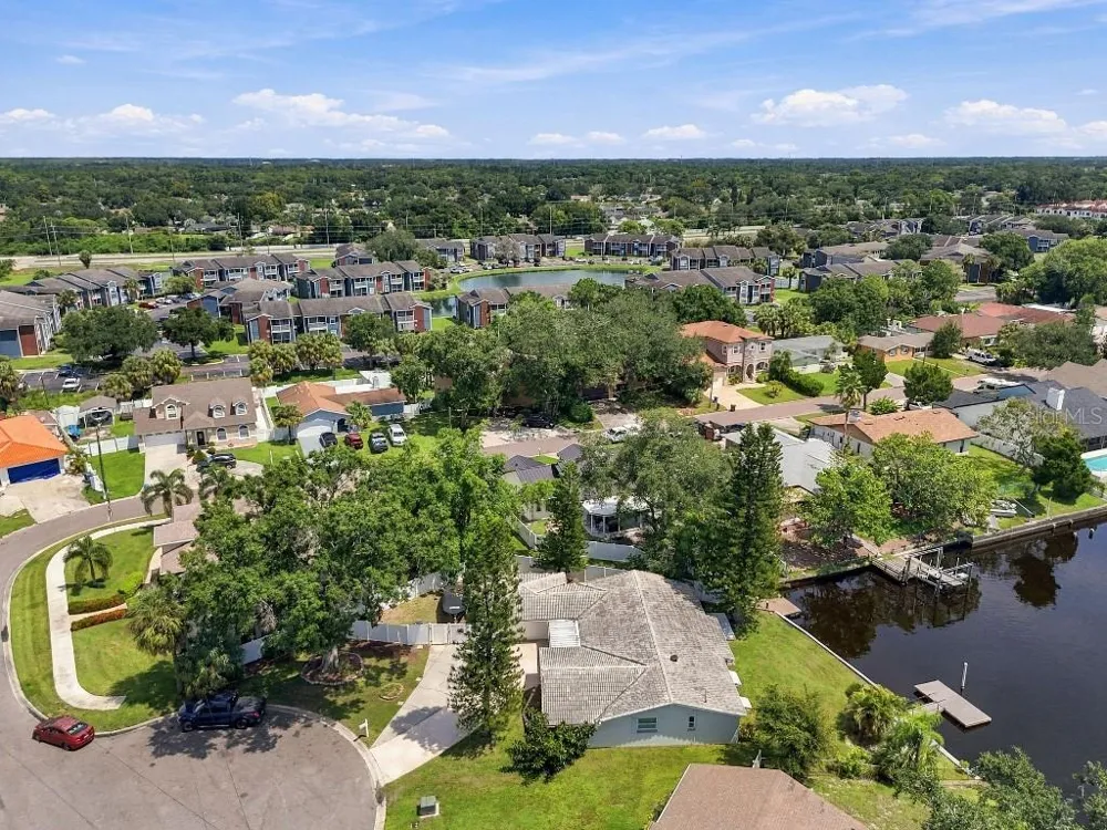 10744 DRUMMOND ROAD Tampa, FL 33615