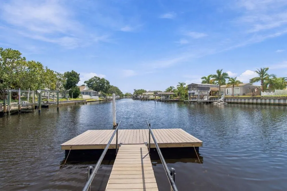 10744 DRUMMOND ROAD Tampa, FL 33615