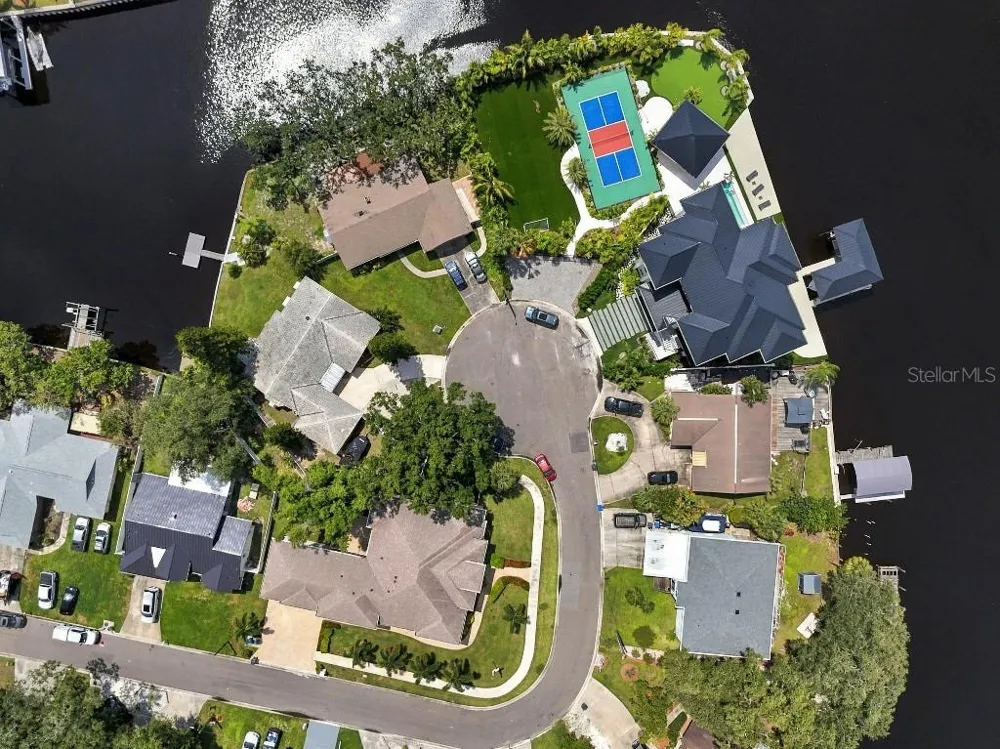 10744 DRUMMOND ROAD Tampa, FL 33615